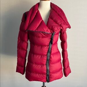 Mackage Montreal Red Asymmetrical Goose Down Zip Sleeves Vest Puffer Jacket XS